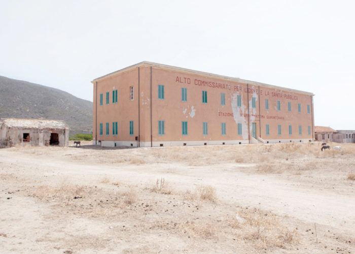 A Cagliari l’Asinara Stregata dalla luna. Nuovo lavoro del fotografo Marco Delogu